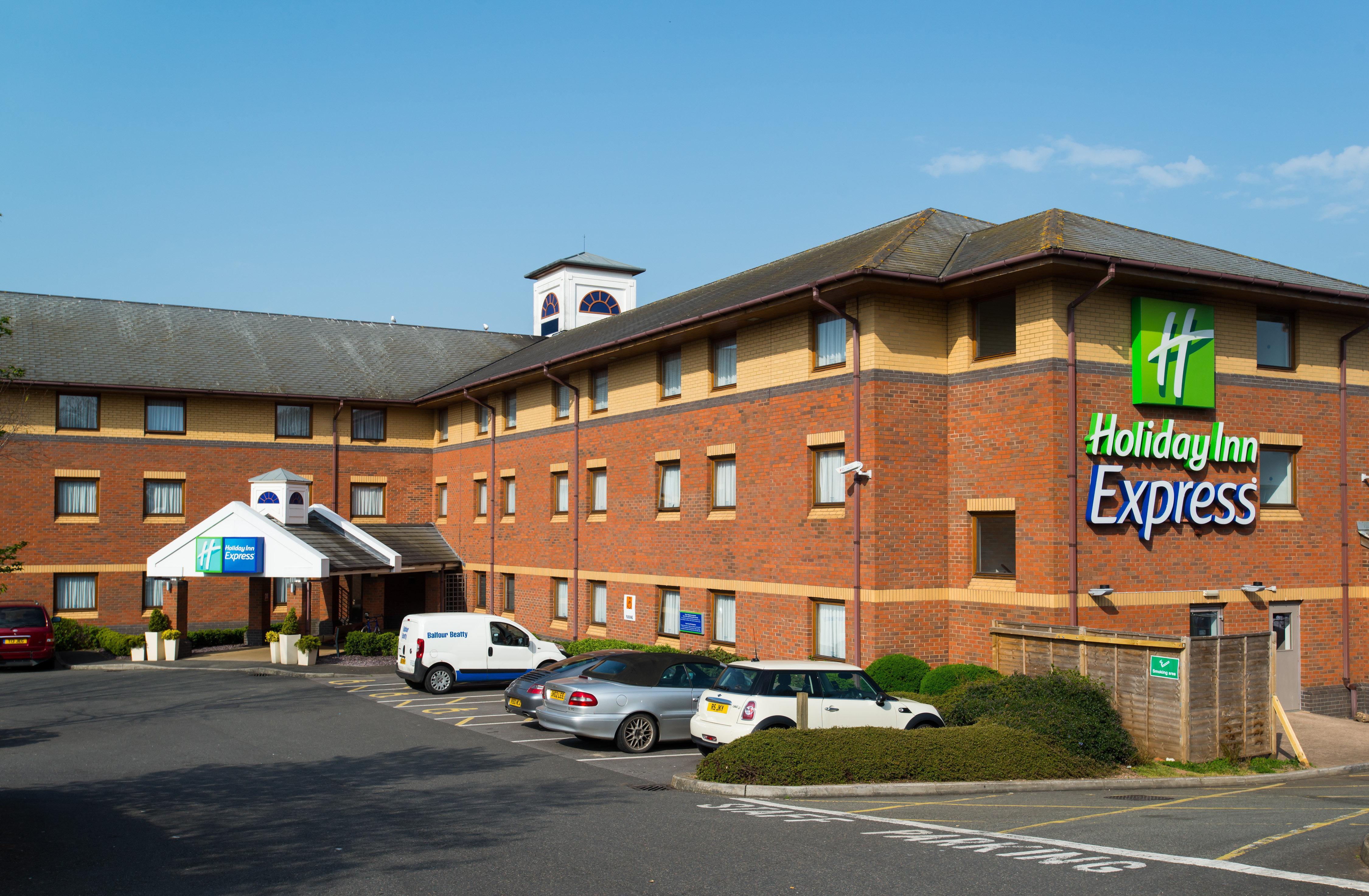 Holiday Inn Express Exeter East By Ihg Exterior foto